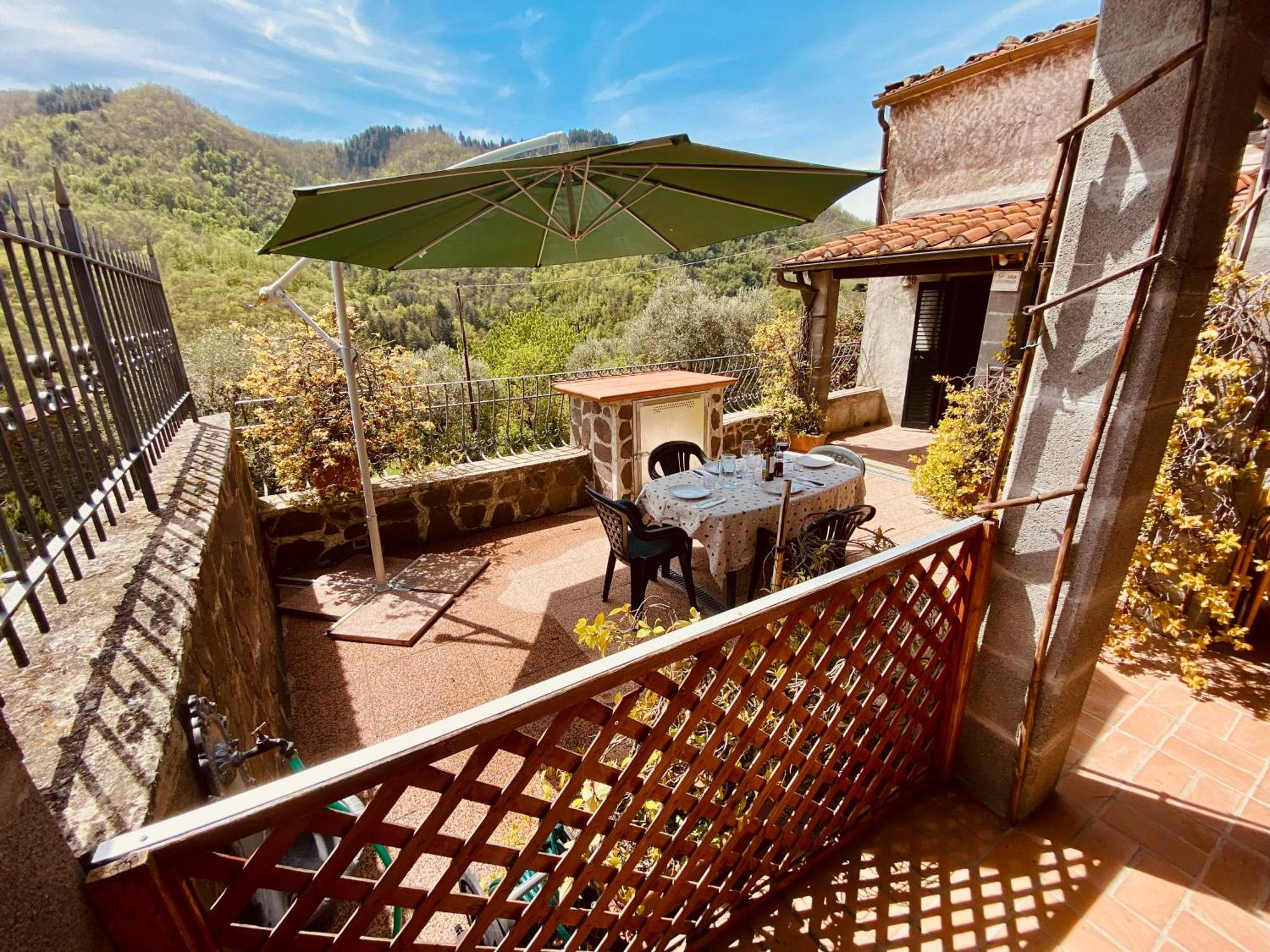 Villa La Vista Dal Civico 26 Bagni di Lucca Esterno foto